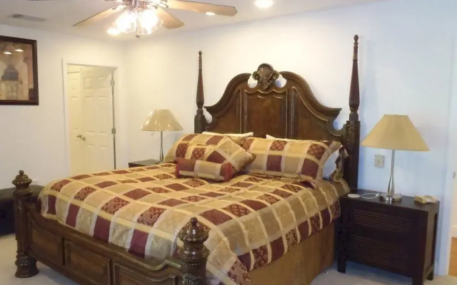 The Great Escape River House