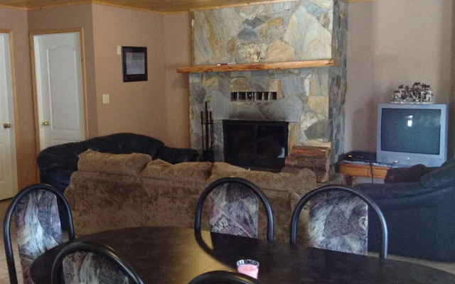 Apex Whitetail Chalet