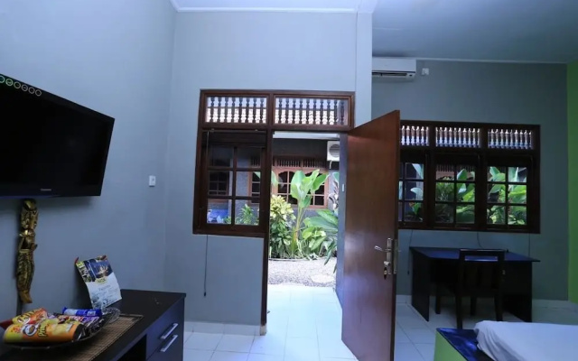 RedDoorz @ Dewi Sita Seminyak