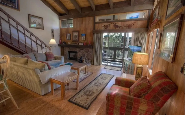 Bear Lake Hideaway 3 Bedroom Condo by RedAwning