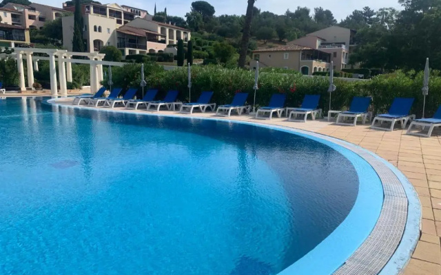 Parcs de Grimaud appartement 4 personnes vue mer