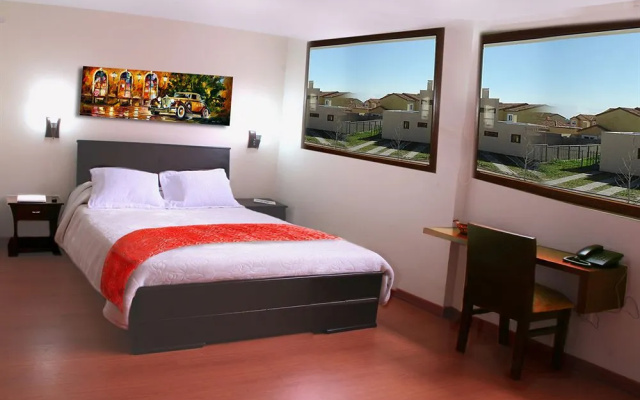 Hotel Galería Real