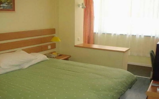Home Inn Tonghui Road