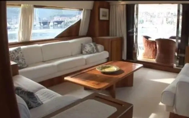 Riviera Boat Resort
