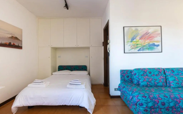Mysa Properties - Lovely Studio between Lake and Castle