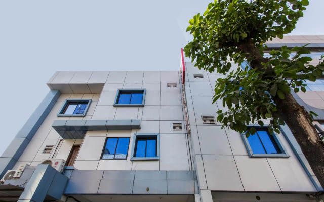 OYO 2533 Hotel Pride