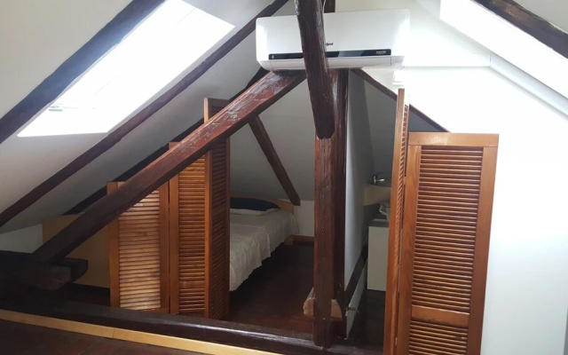 Villa Hrašće, Zagfeb, natural izolation in 400m2