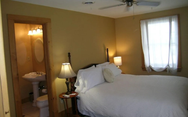 Emilyville Inn