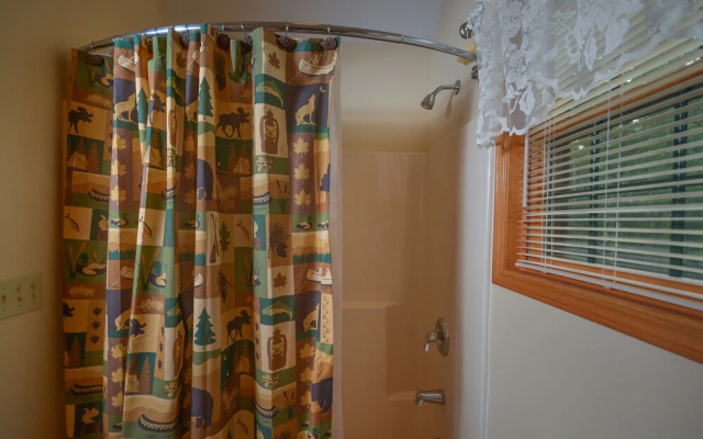 Hidden Treasure 4 Bedroom House