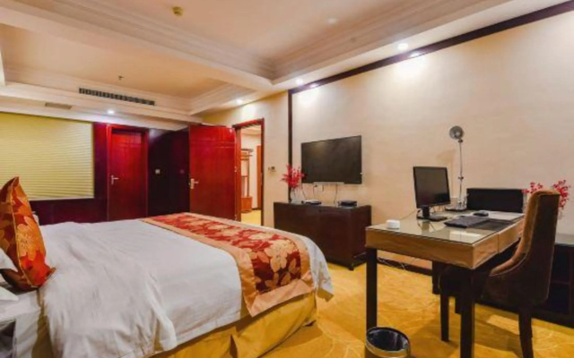 LANOU INTERNATIONAL Hotel (Nanyang Zhenping Station Shifosi Jade Carving)