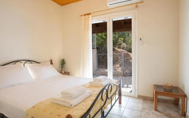 Spacious House With Sea View , Athani Lefkada