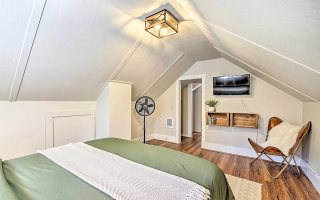 Cozy 'black Bear Retreat' by Mount Rainier!