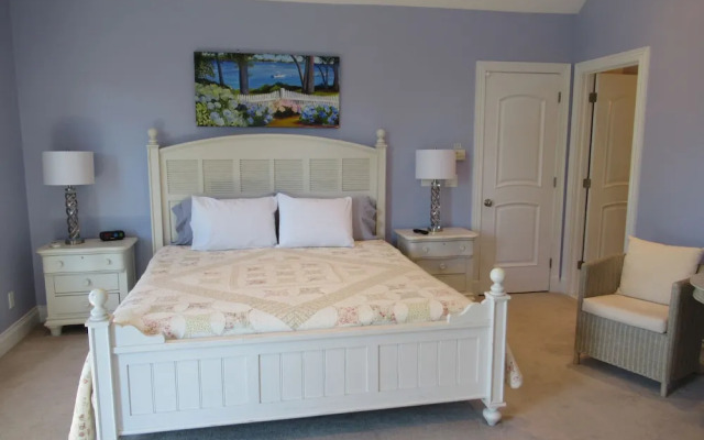 Falmouth Heights Motor Lodge