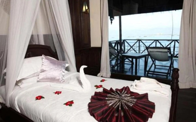 Sky Lake Inle Resort