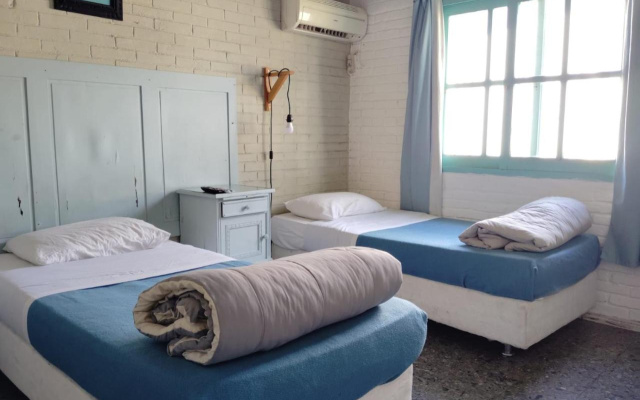 Brava Beach Hostel