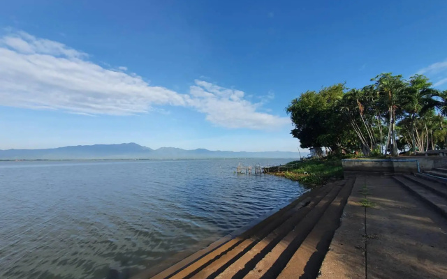 Kwan Phayao Villa