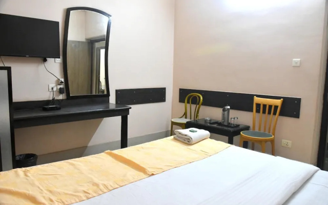 Hotel City Grand