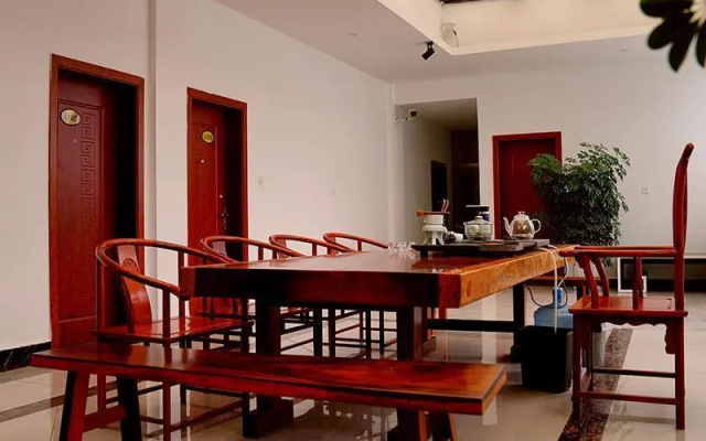 7 Days Inn Zhaotong Zhaotong Teacher's College Fada Square