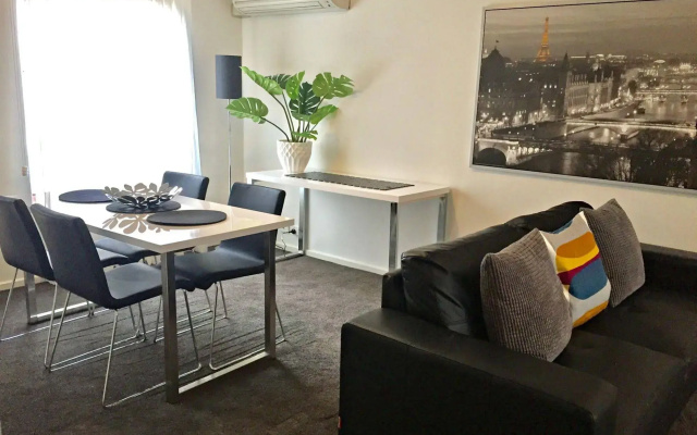 Archer Street – Adelaide DressCircle Apartments