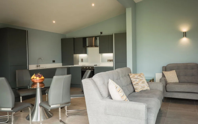 Mullans Bay Lakeside Lodges