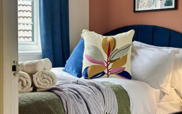 Kent Retreat Book Today and Relax