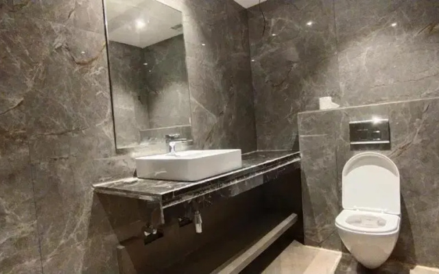 Hotel The Legend