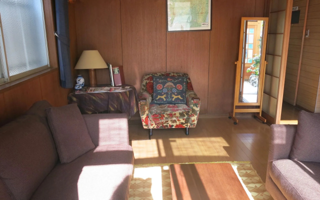 Jizo House