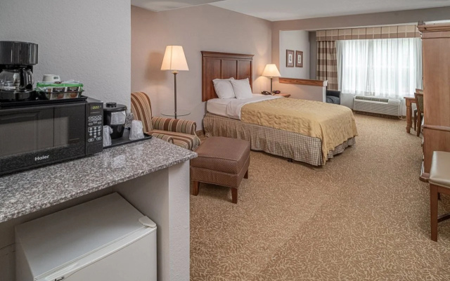 Отель Country Inn & Suites By Radisson Dunbar Charleston