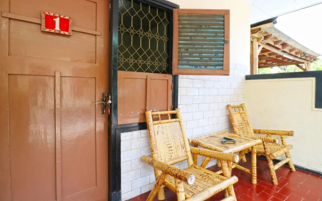 Hotel Mawar II