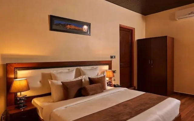 Vijaygarh Resort & Cottages with Private Pool