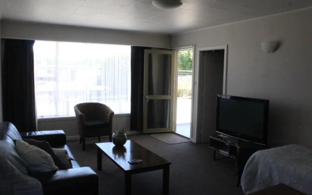 Aorangi Motel
