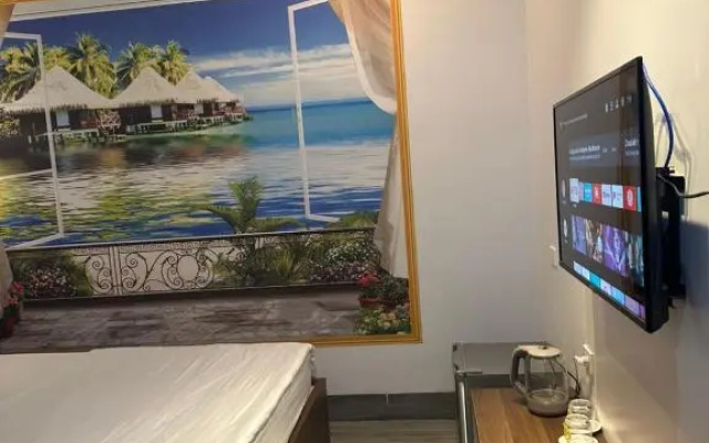 G9 Hotel