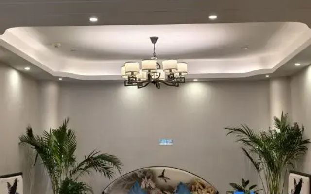 South   Excellent    Hotel