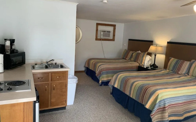 M22 Inn Empire