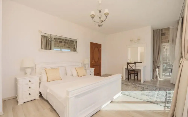 Olive Resort