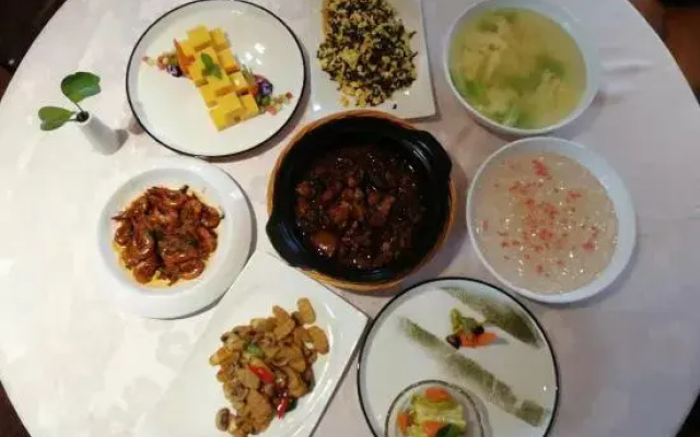 Nanyuan New City Hotel (Dongqian Lake Xiaoputuo Youngor Zoo)