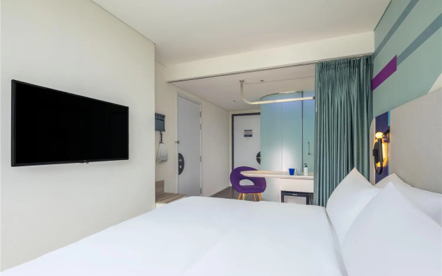 Tru by Hilton Hanoi Station