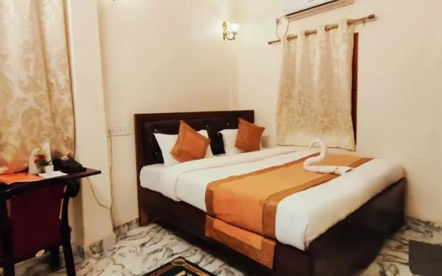 Hotel Royal Shantii Inn
