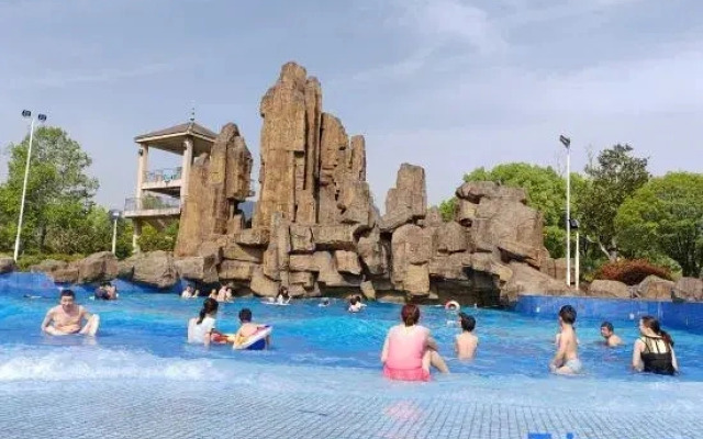 Wugong Mountain Rongyuan International Hot Spring Resort