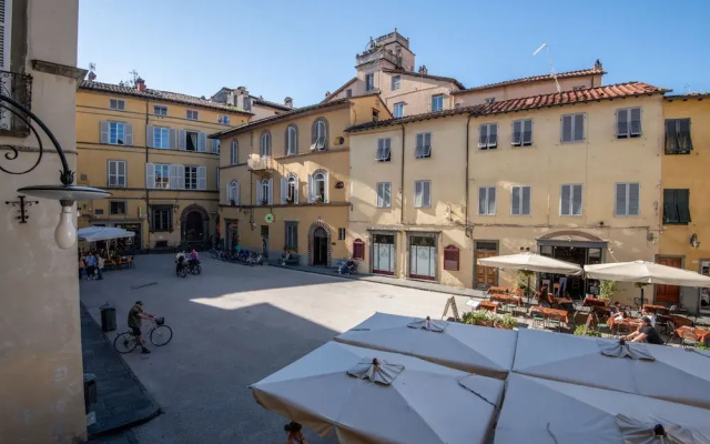 The Mosaic House in Lucca