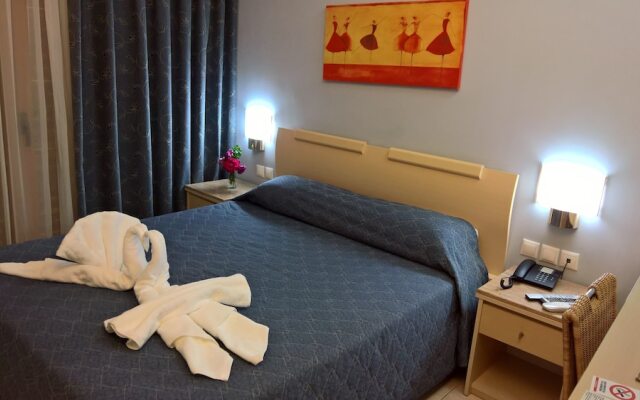Evanik Hotel вид на фасад