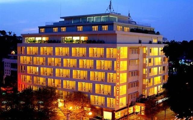 Отель Victory Saigon Hotel Вьетнам, Хошимин - отзывы, цены и фото номеров - забронировать отель Victory Saigon Hotel онлайн вид на фасад