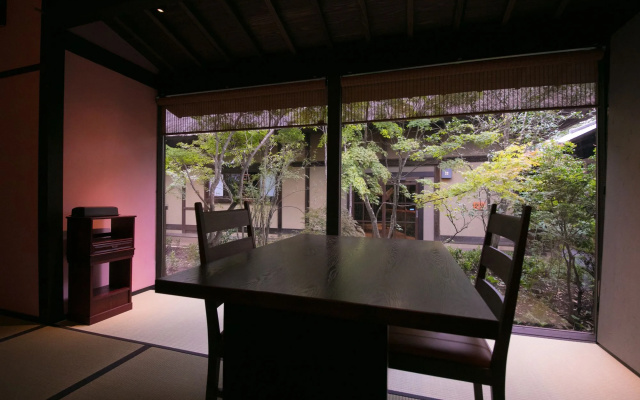 Shukubo Kawaseminoshou - The Kingfisher resort -