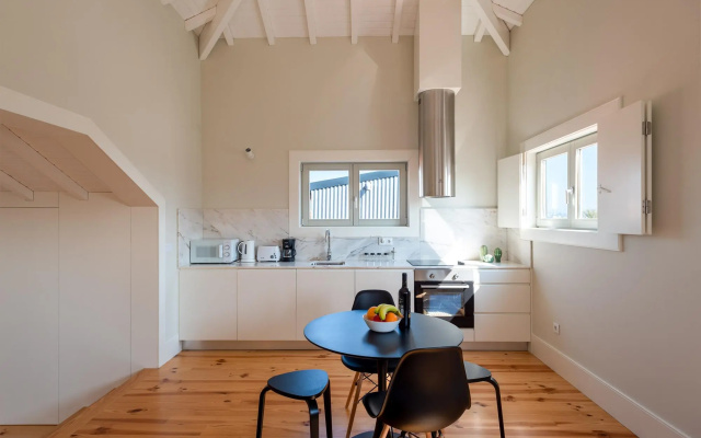 Oporto Rooftop Studio by Vacationy
