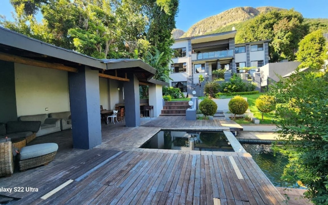 The Mansion Lodge