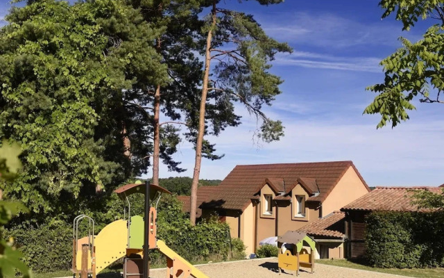 Holiday Home in Sarlat Near Grottes de Lascaux