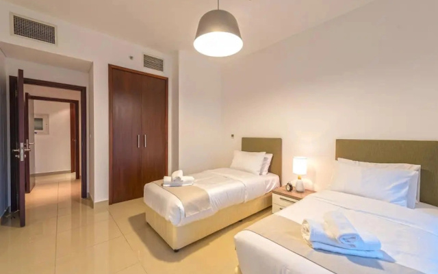 Spectacular 2BR With Burj Khalifa Fountain View
