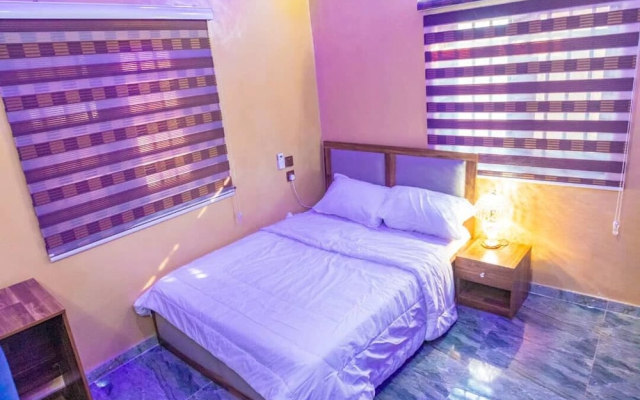 Pearless Apartment