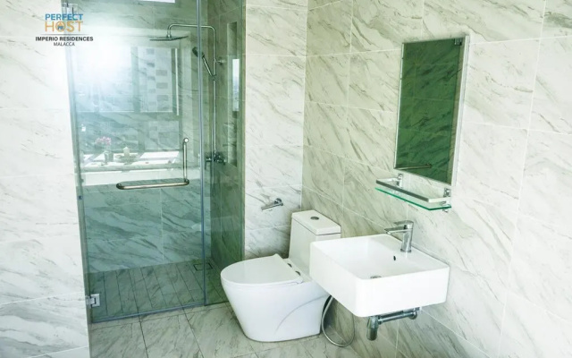 Imperio Residence Seafront by Perfect Host