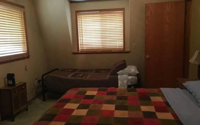 Hopes Cabin